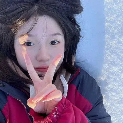 乐坛天后被曝隐婚生子传闻，一个月豪宅门口画面流出